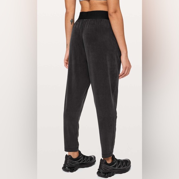 NWOT Lululemon Balzo Jogger *lululemon lab Black - Picture 2 of 6